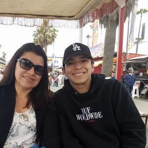 Meet your Posher, Johnny